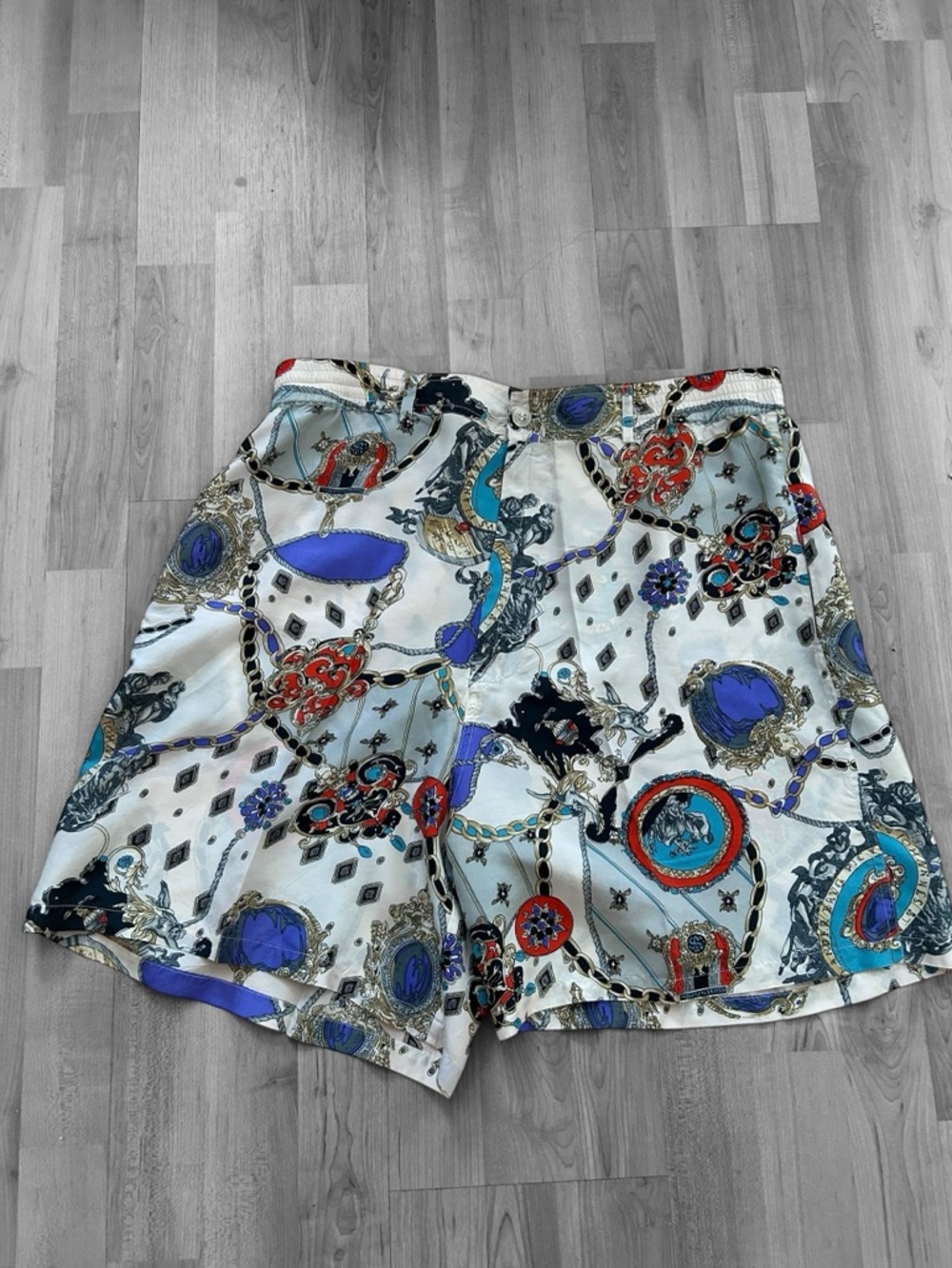 Snow 100% Silk Shorts French Graphic Print Size Medium